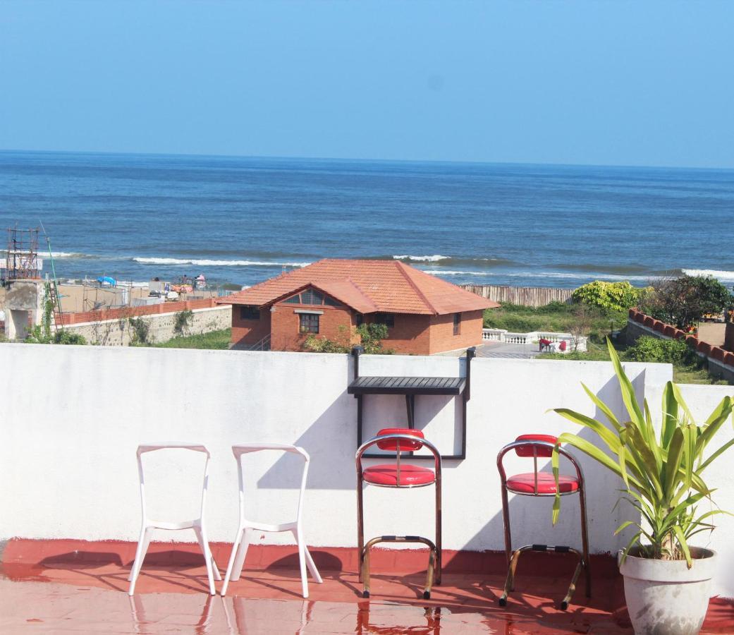 Kolam Elliots Beach Bed & Breakfast Chennai Exterior photo