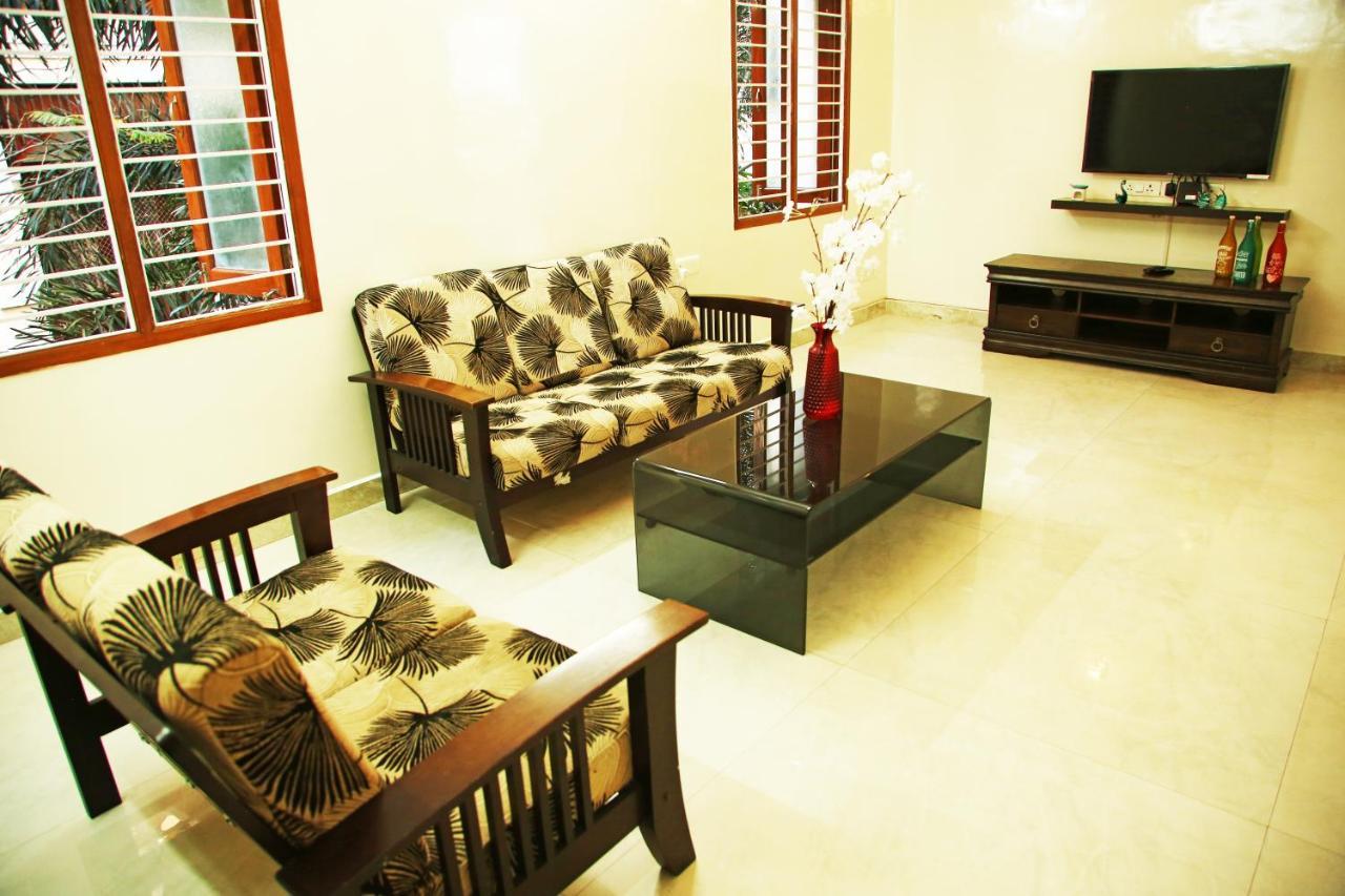 Kolam Elliots Beach Bed & Breakfast Chennai Exterior photo